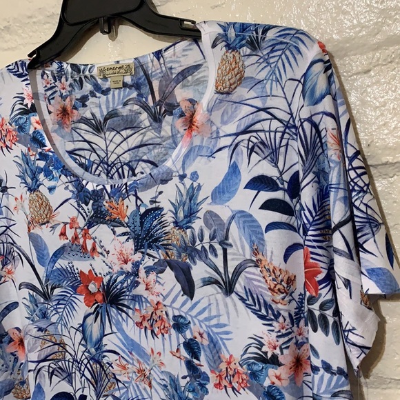 💥3 for$30 Must bundle 3💥 items for discount.  emerge world wear - Picture 6 of 10